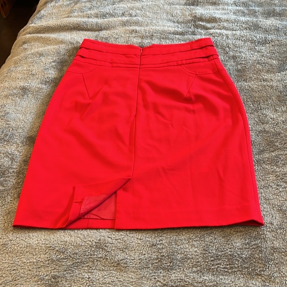 Calvin Klein lined skirt - Picture 4 of 10